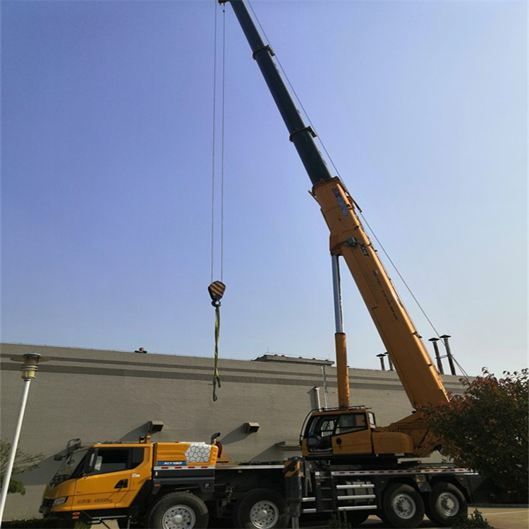 淮安 选择汽车吊租赁的秘诀与联系方式指南