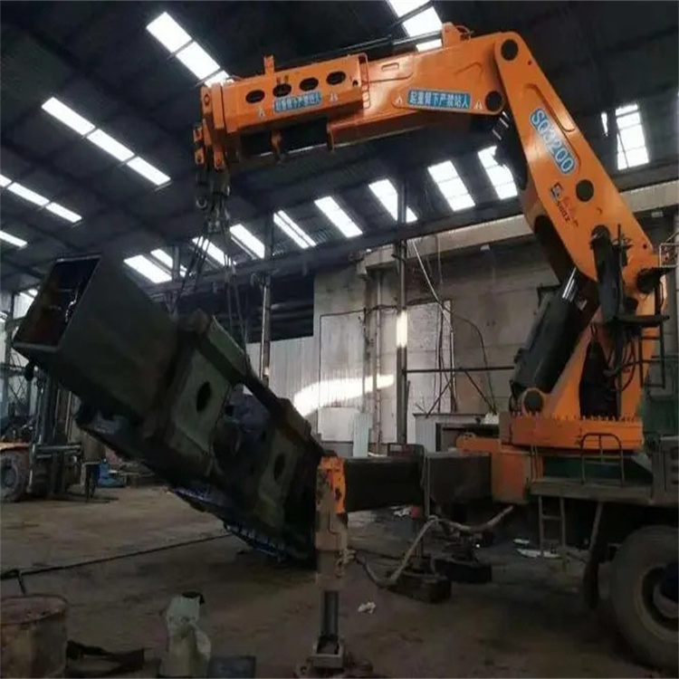 淮安130吨折臂吊车出租吊机租赁附近电话